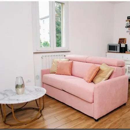 Residence Lora,Suite Diamond 3, Free Private Parking Комо